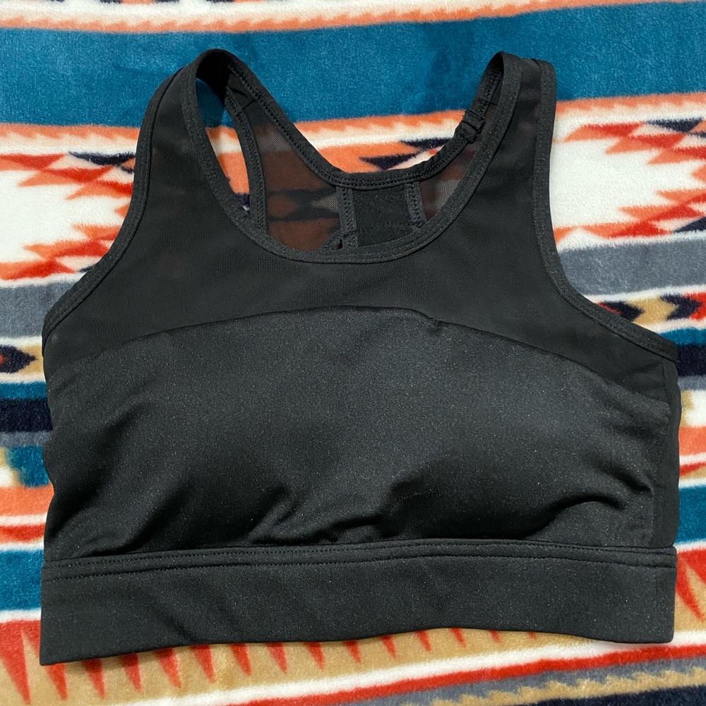 Sports bra